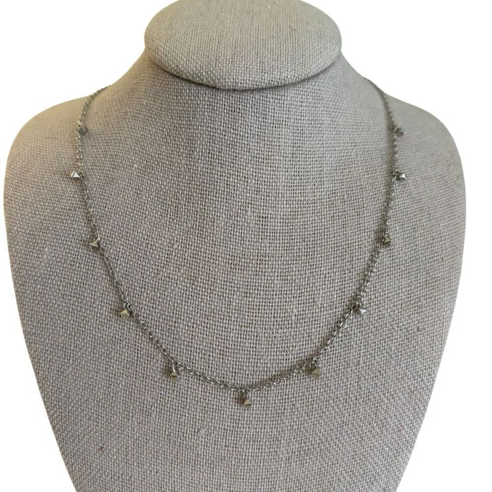 Kendra Scott Delicate Looking Rhodium Plated Charm Necklace.